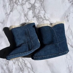 UGG- INFANTS BOOTS